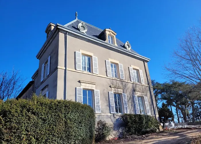 Château Des Vierres Hébergement de vacances