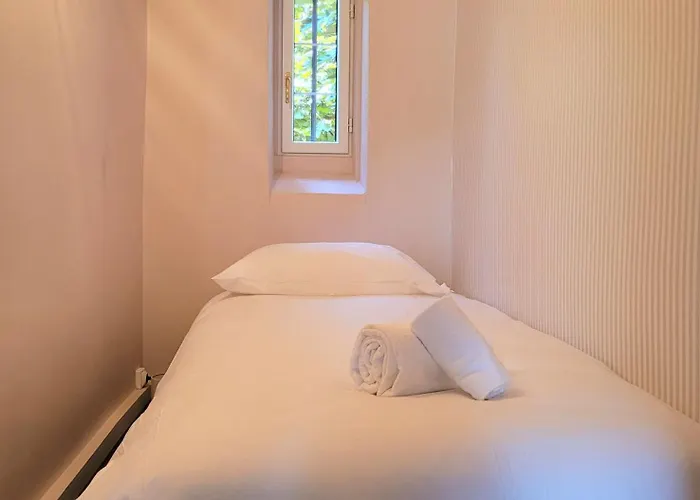 Château Des Vierres Hébergement de vacances