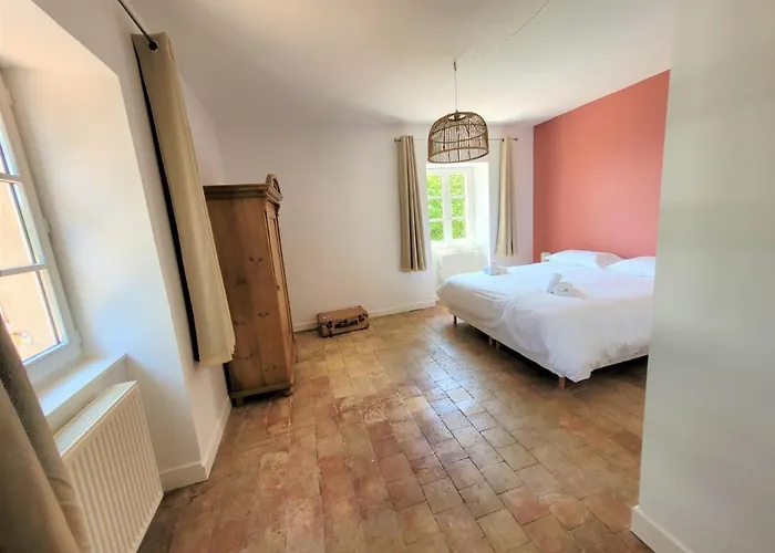 Hébergement de vacances Château Des Vierres