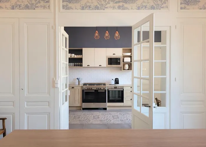 Holiday home Chateau Des Vierres Lantignie